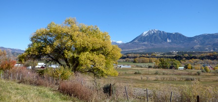 Beautiful views await you during your stay in the North Fork Valley. Beautiful views await you during your stay in the North Fork Valley.